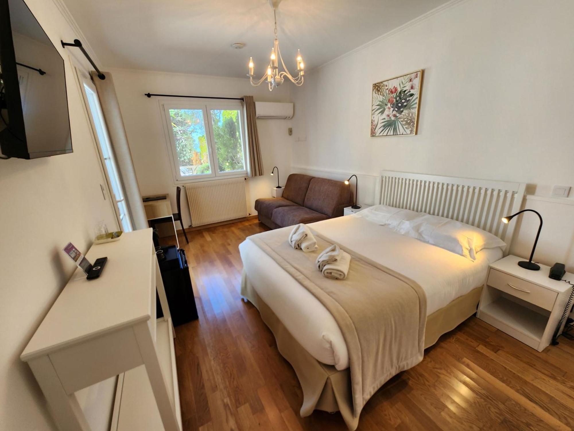 De Charme Brise Marine Hotel 3*